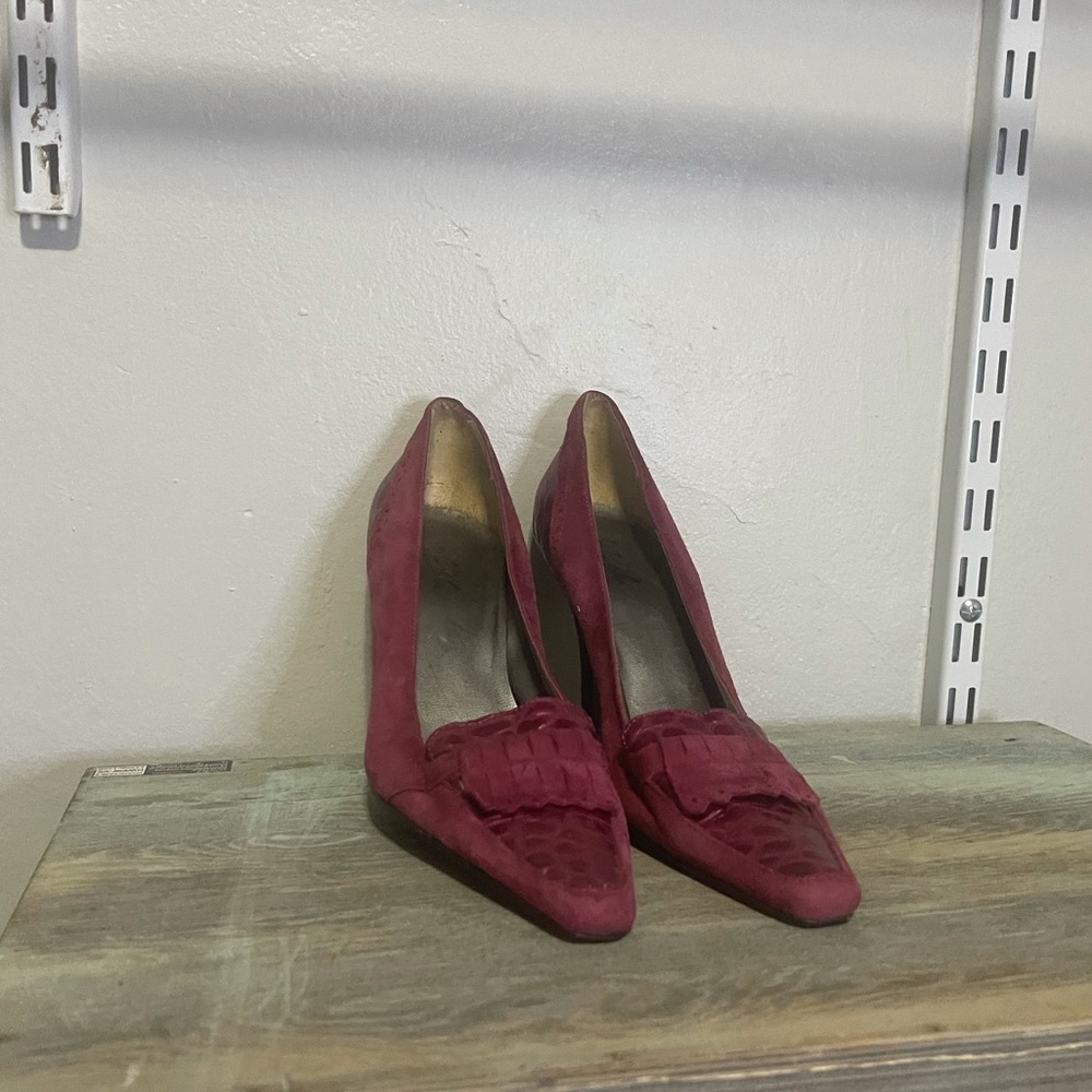 BCBG heels. Size 7.5